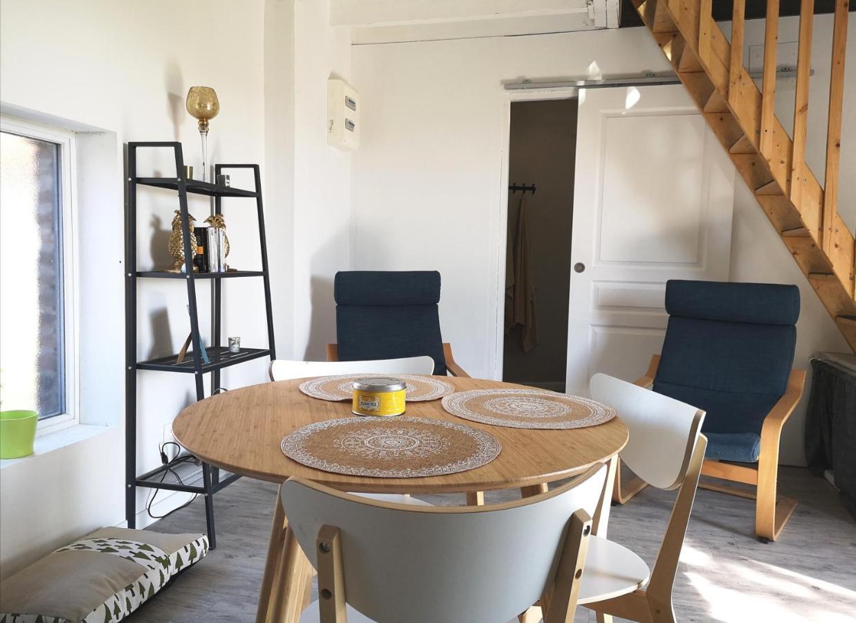 Gite De La Carnoy Ennetieres-en-Weppes Eksteriør billede